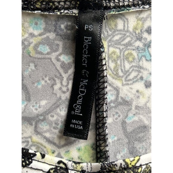 Bleeker & McDougal Womens Patterned Short Sleeve Top Lace Shoulder Design PS - Picture 4 of 7